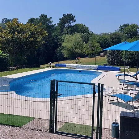 Combe Belle Hébergement de vacances Vézac